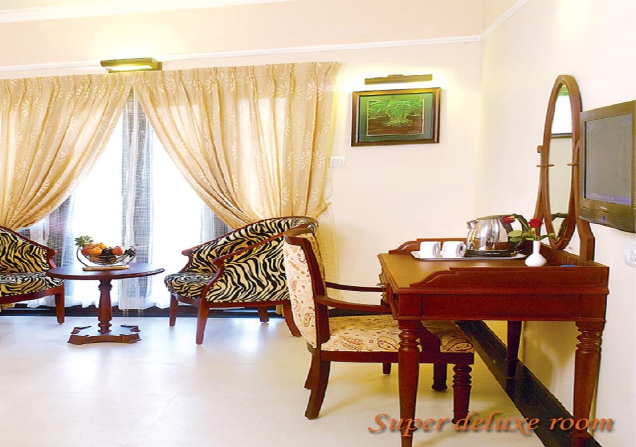 Hotel Grand Thekkady Kumily Exterior foto
